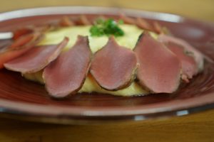Pipote de curcan cu mamaliga cremoasa