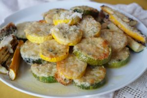 Biscuiti de zucchini cu parmezan
